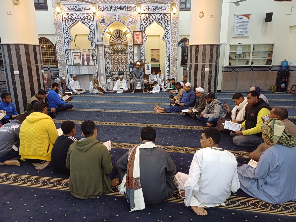 حلقات القرآن الكريم حلقات القرآن الكريم