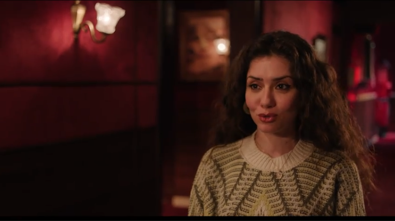 نجلاء  تعود للرقص