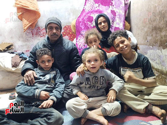 عم-محمد-حمدون-وأسرته