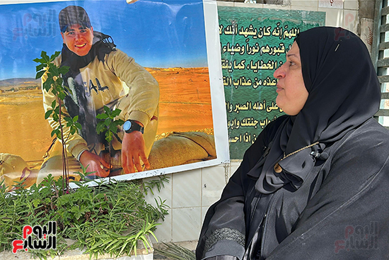 التطلع-الي-صورته