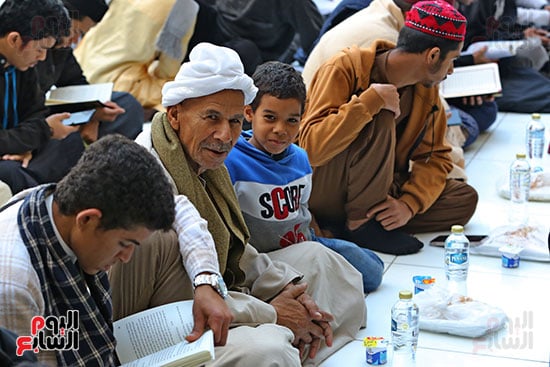 وجبة الإفطار بالجامع الأزهر