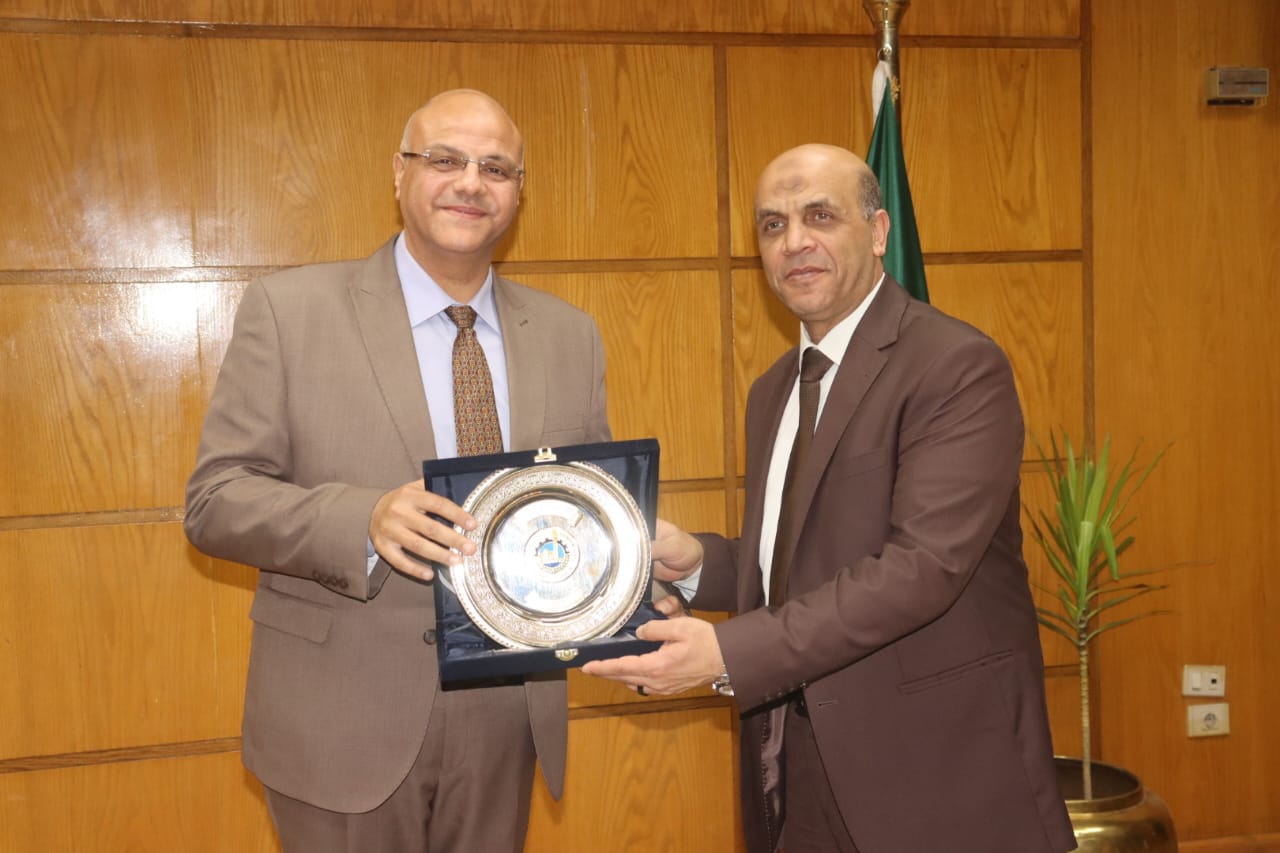 محافظ القليوبية ومدير الأمن