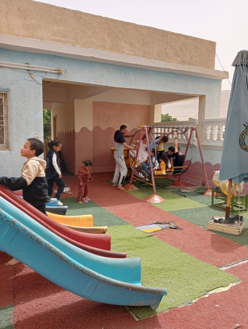 أنشطة مختلفة