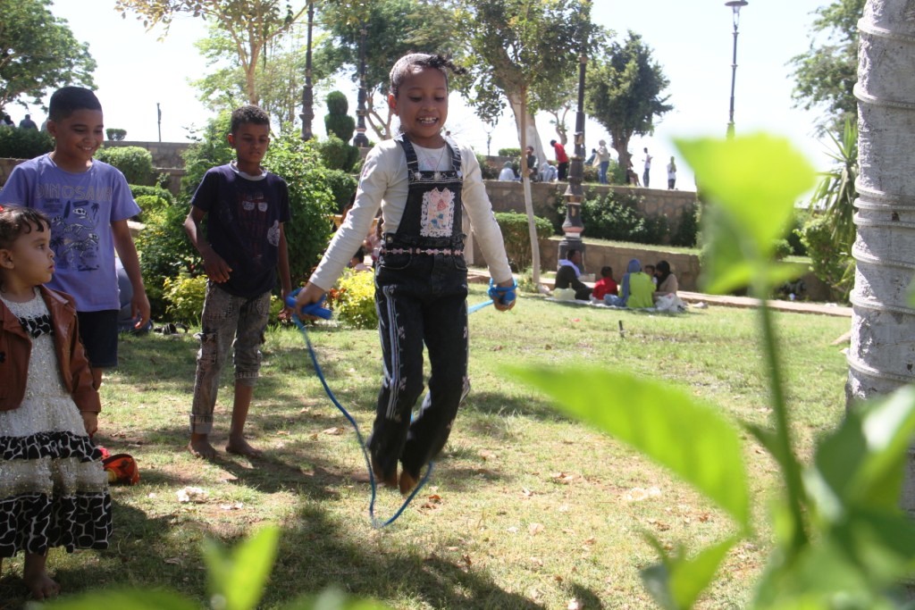 فرحة العيد من داخل حديقة فريال بأسوان (21)