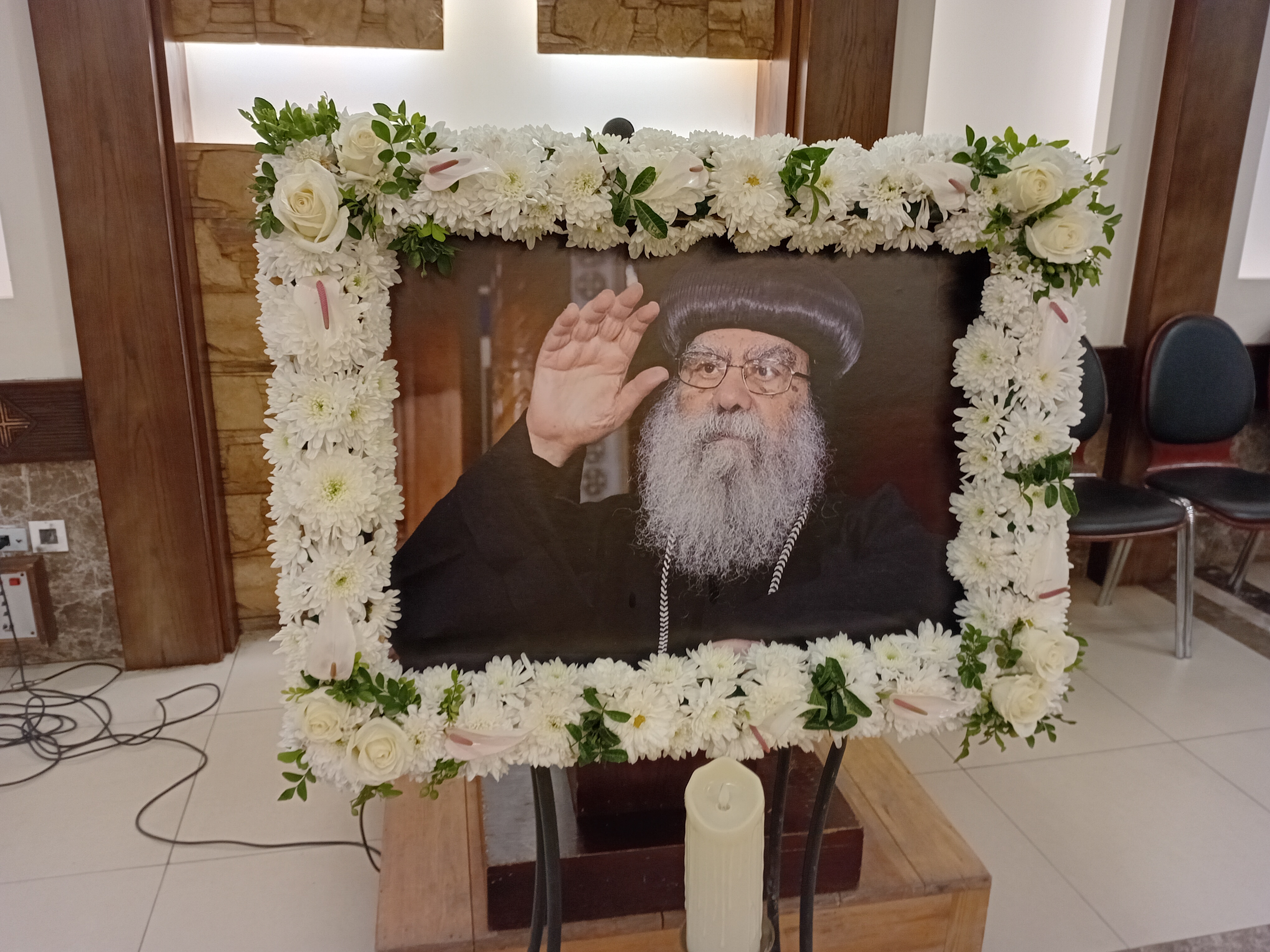 عزاء الأنبا باخوميوس بمصر الجديدة (1)