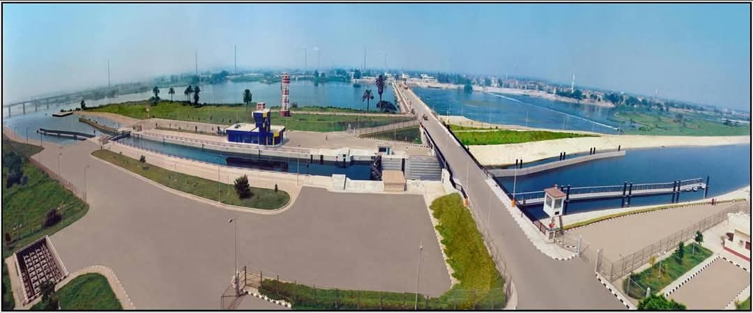 جانب من المحاور جانب من المحاور