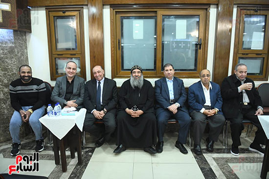 جانب من عزاء الأنبا باخوميوس جانب من عزاء الأنبا باخوميوس