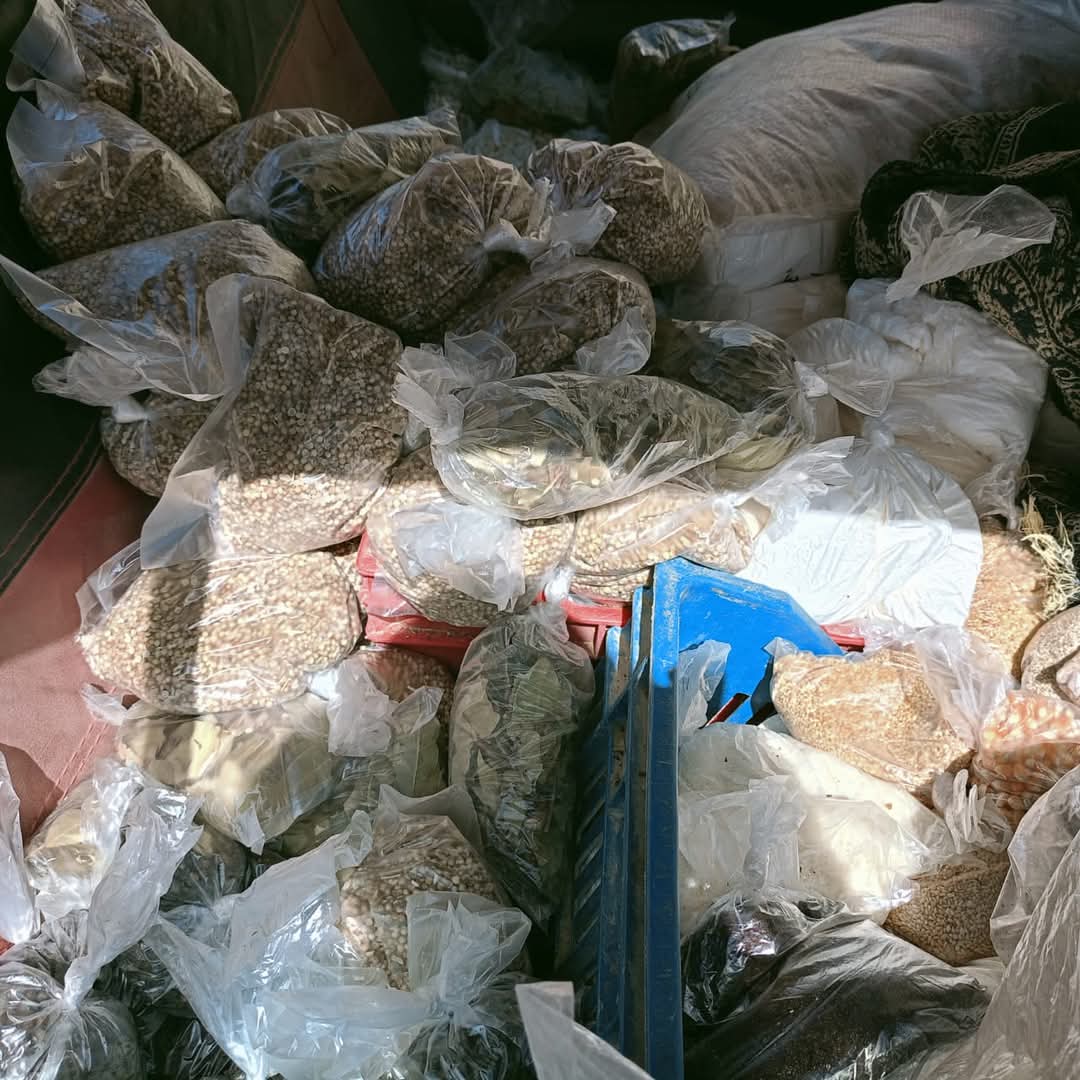 جانب من منتجات قرى الداخلة جانب من منتجات قرى الداخلة