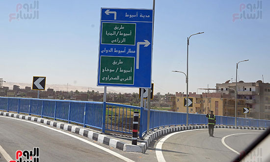 رئيس الوزراء يفتتح مشروع كوبري منقباد العلوى (11)
