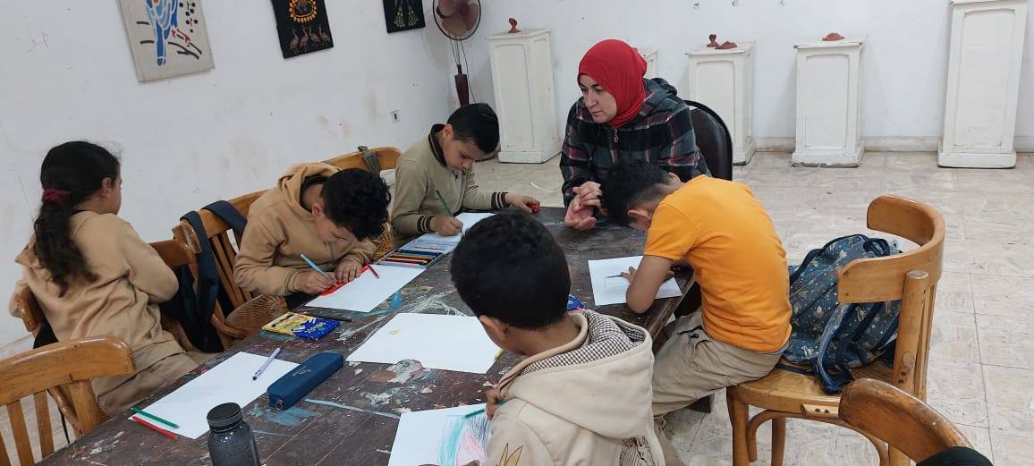 ورشه رسم للأطفال احتفالا باعياد الربيع