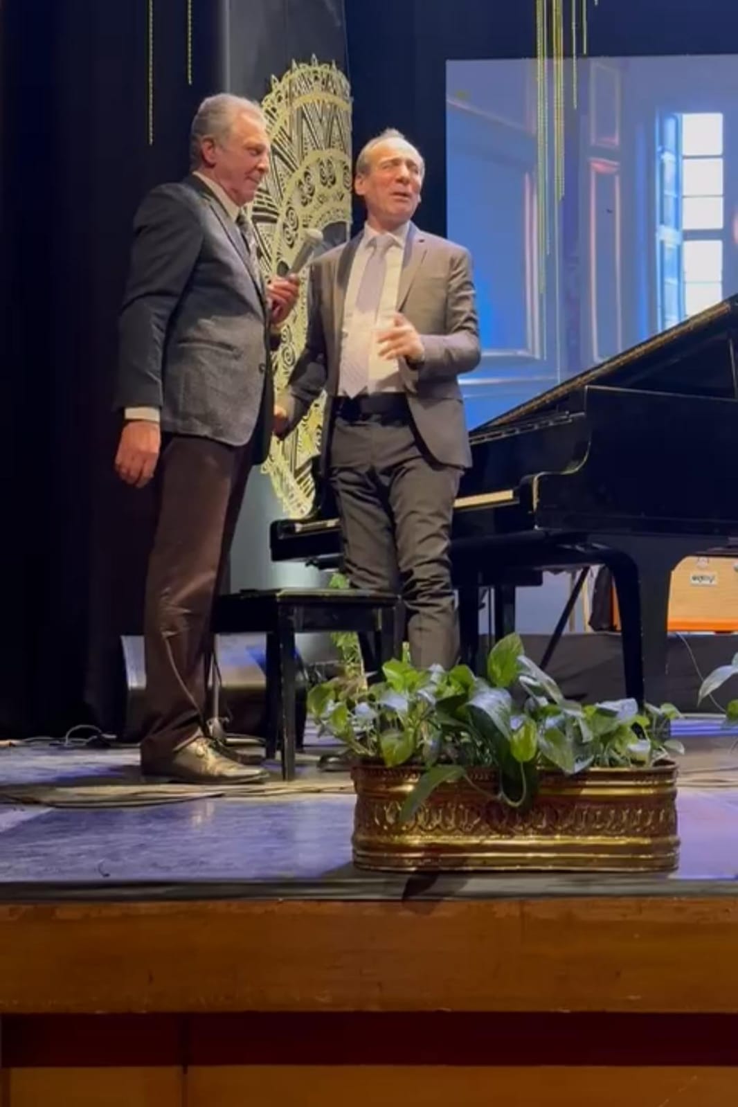 الفنان محمود حميدة وعمرو سليم