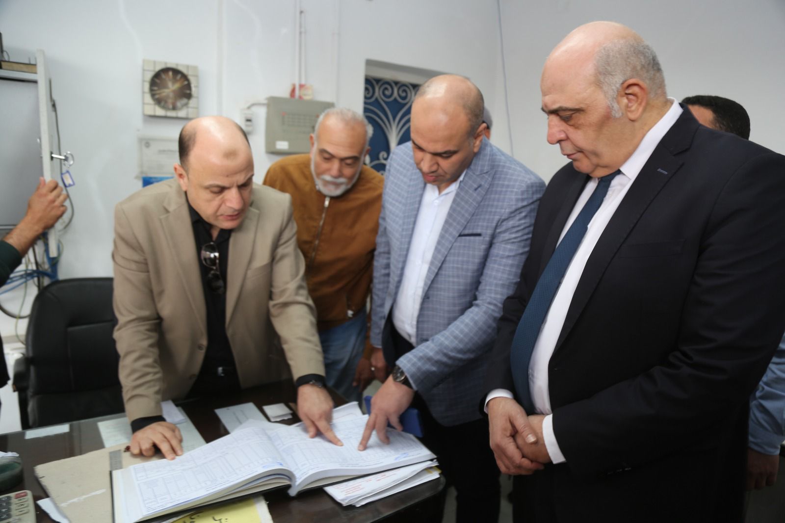 متابعة أرصدة محطات الوقود