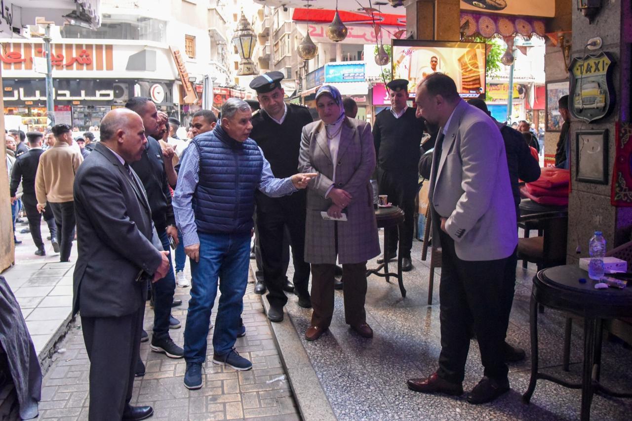 المحافظ بجولة مفاجئة المحافظ بجولة مفاجئة