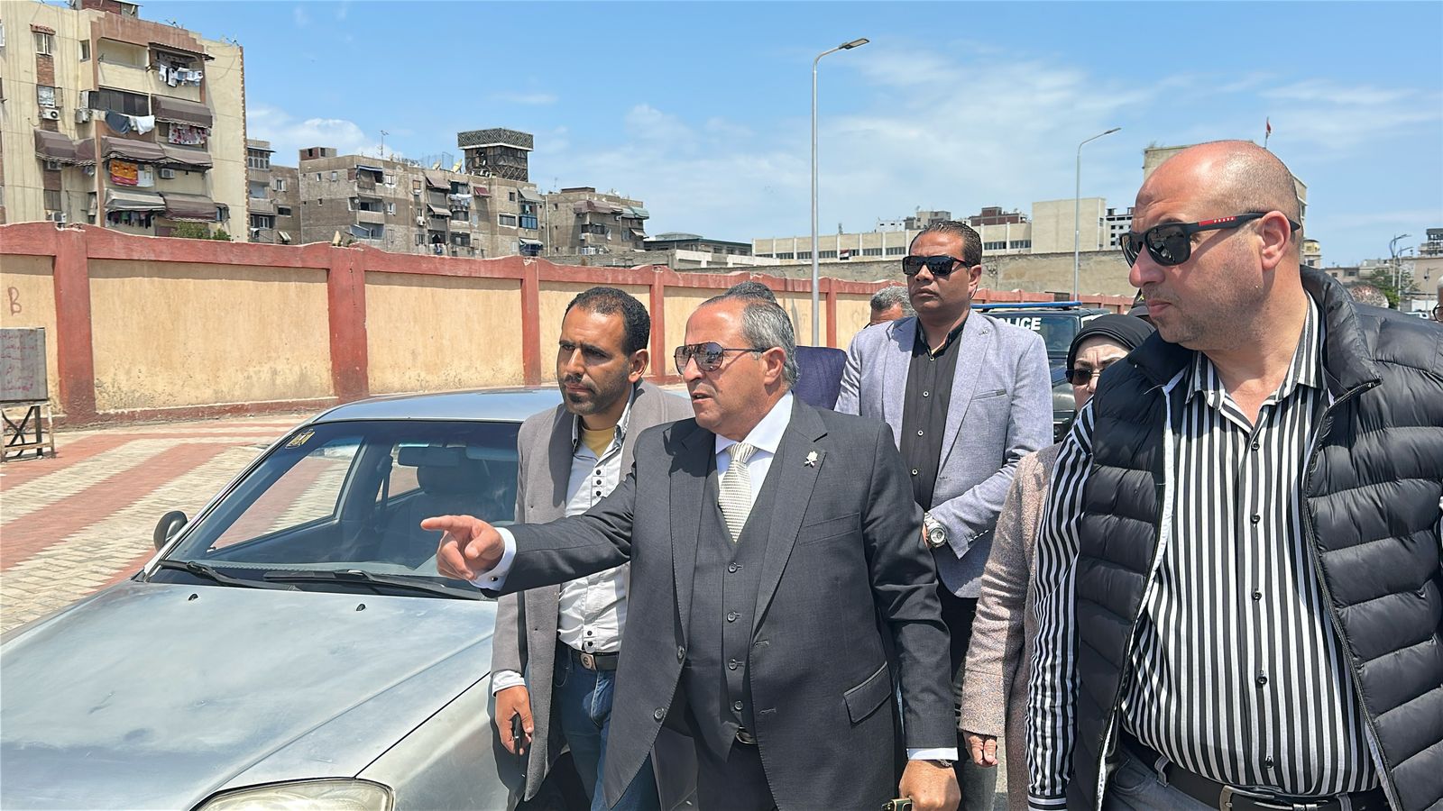 جانب من جولة المحافظ علي منظومة النظافة جانب من جولة المحافظ علي منظومة النظافة