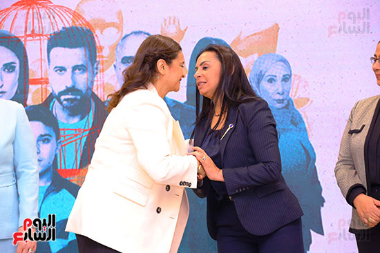 دكتورة مايا مرسي والكاتبة علا الشافعي رئيس تحرير اليوم السابع