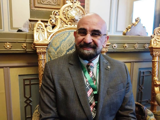 الدكتور وليد عرفات أستاذ علاج الأورام بطب الإسكندرية الدكتور وليد عرفات أستاذ علاج الأورام بطب الإسكندرية