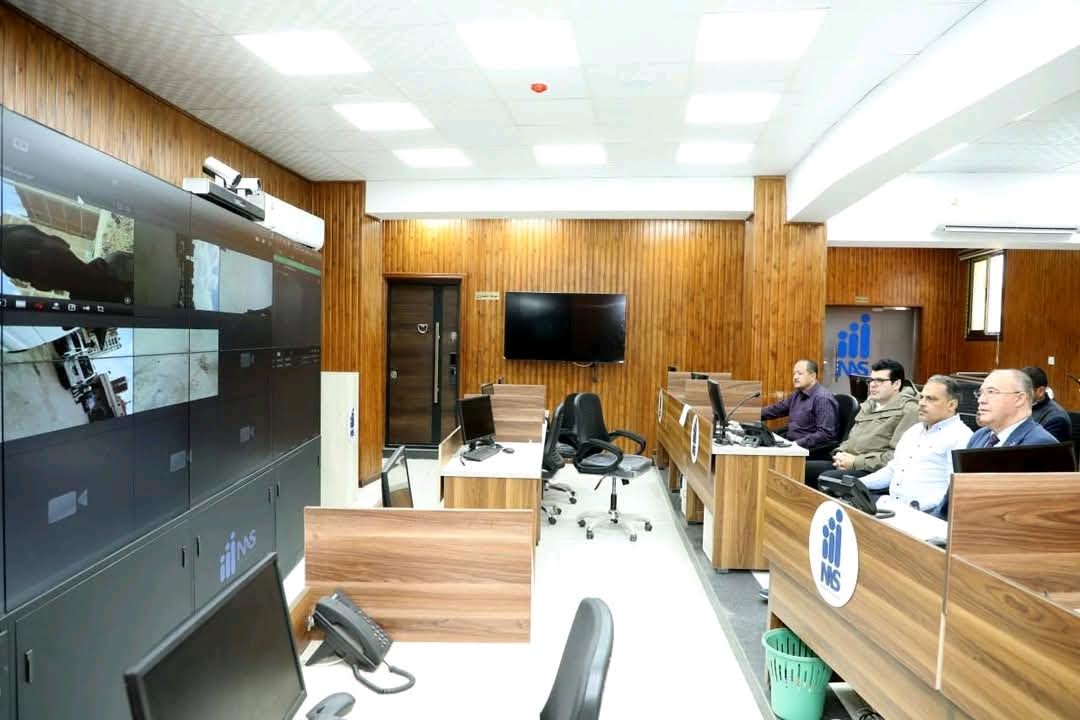 محافظ الشرقية يتابع مع رؤساء المراكز والمدن سير إنتظام العمل بالمواقف العمومية محافظ الشرقية يتابع مع رؤساء المراكز والمدن سير إنتظام العمل بالمواقف العمومية