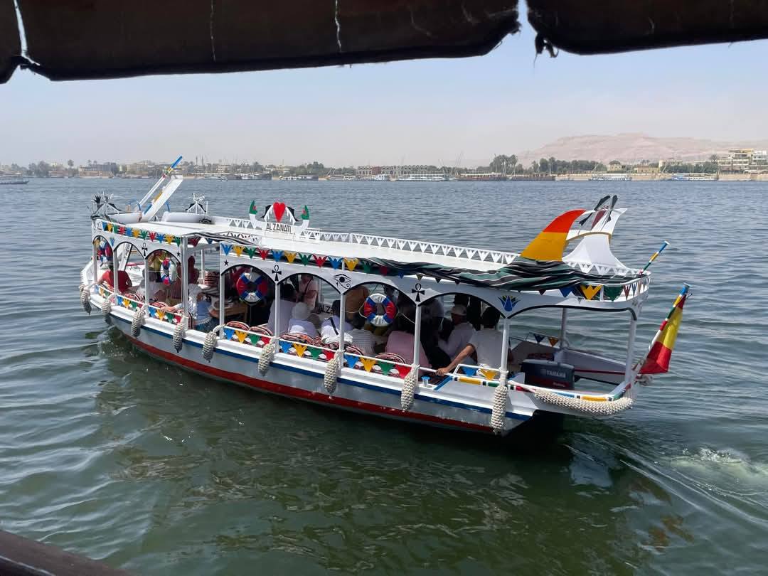 رحلات المراكب النيلية للأفواج السياحية من حول العالم بالأقصر رحلات المراكب النيلية للأفواج السياحية من حول العالم بالأقصر