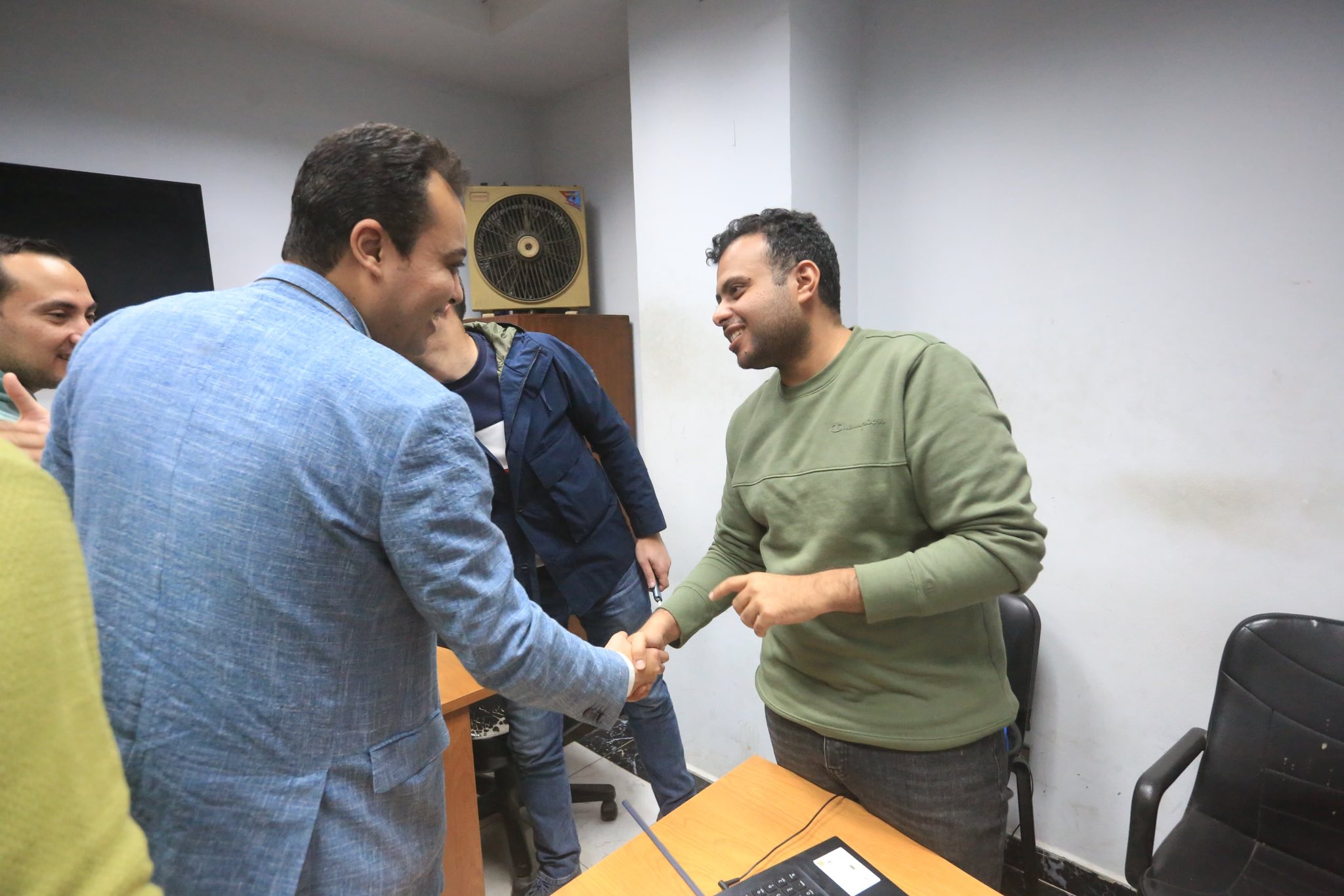 محمد السيد الشاذلى يزور الأخبار  فى اطار جولاته الانتخابية (15)