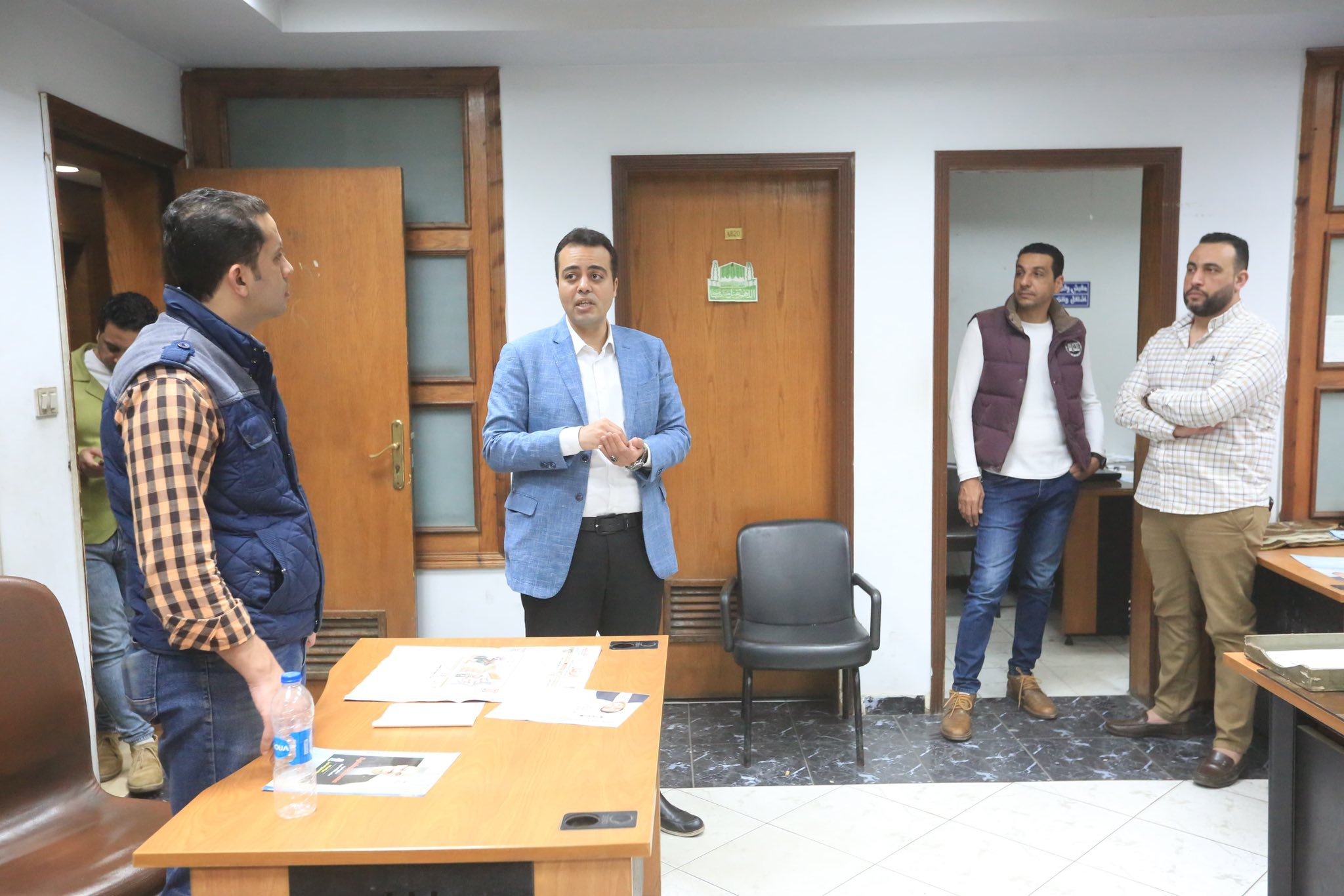 محمد السيد الشاذلى يزور الأخبار  فى اطار جولاته الانتخابية (2)