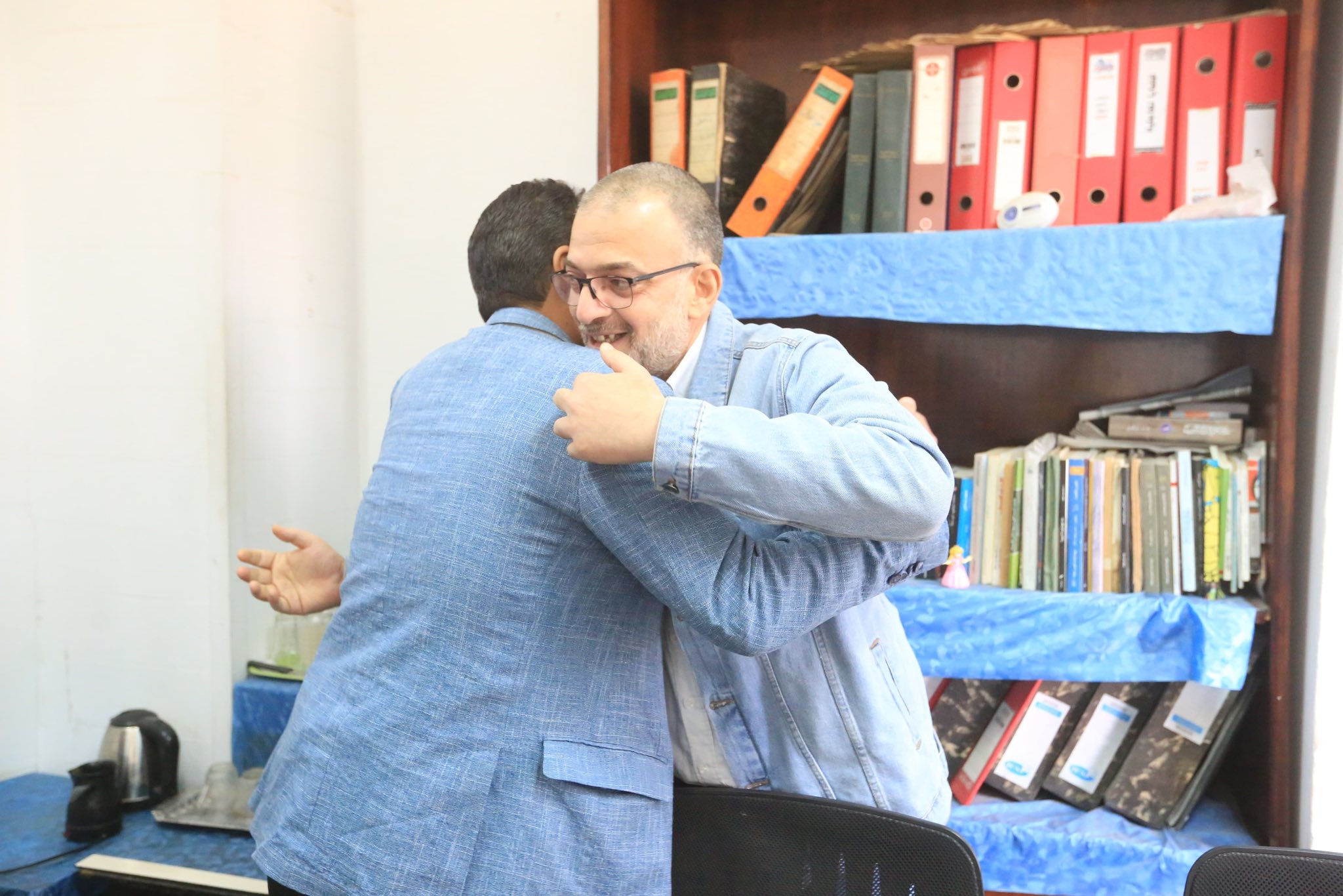 محمد السيد الشاذلى يزور الأخبار  فى اطار جولاته الانتخابية (1)