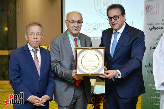  اجتماع المجلس الأعلى لاتحاد الأطباء العرب (4)