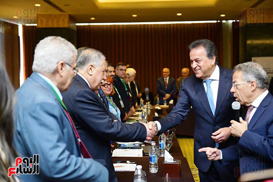  اجتماع المجلس الأعلى لاتحاد الأطباء العرب (7)
