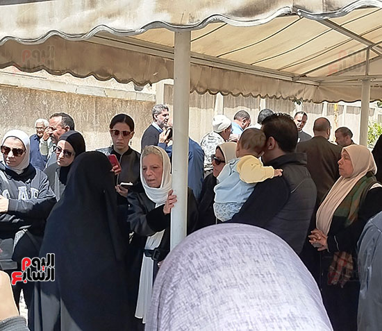 الفنانة-عارفة-عبد-الرسول-في-تشبع-جثمان-زوجها-بالإسكندرية الفنانة-عارفة-عبد-الرسول-في-تشبع-جثمان-زوجها-بالإسكندرية