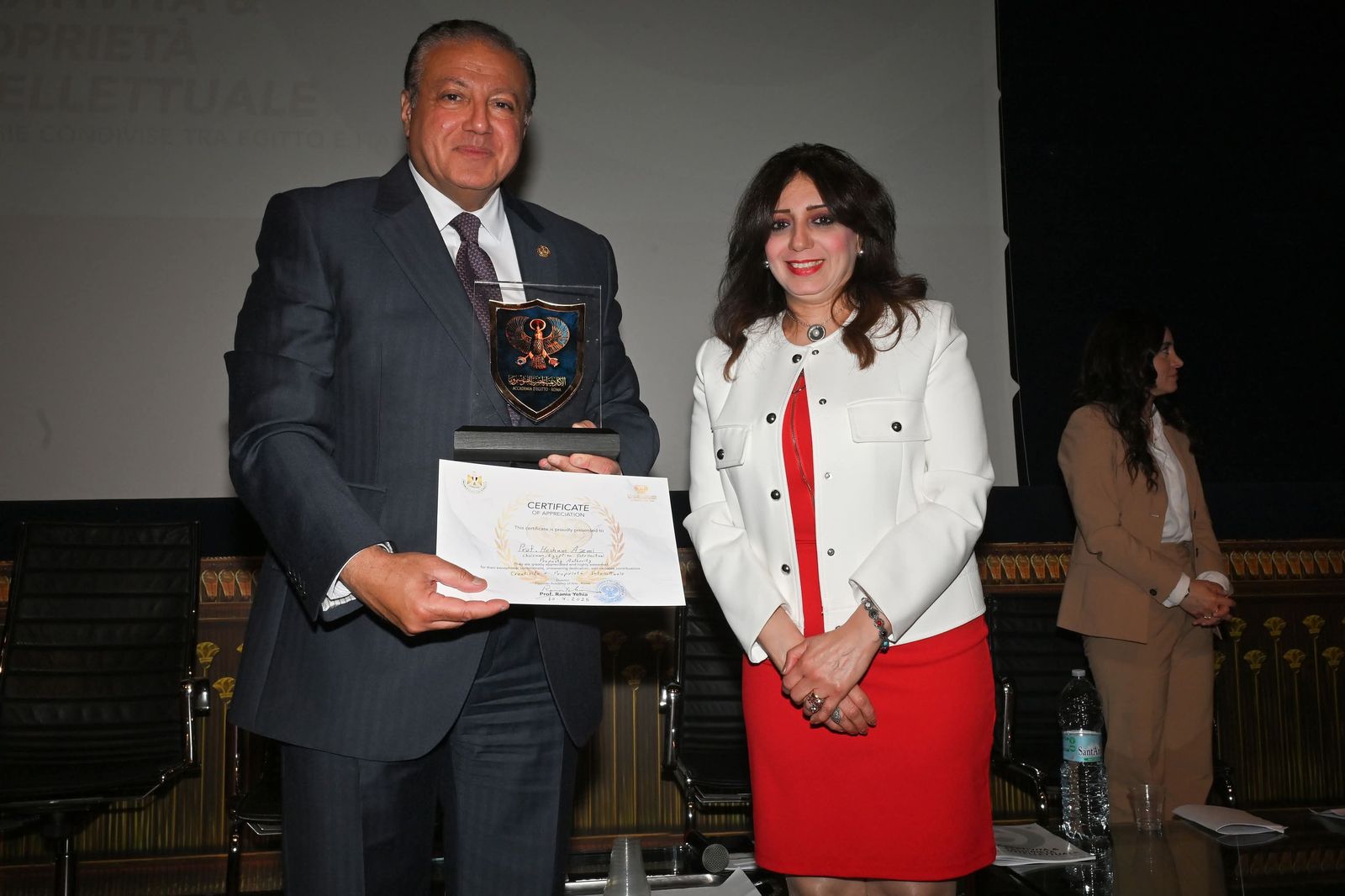 46c47fcd-4f71-4e07-af36-6033bd15dcda