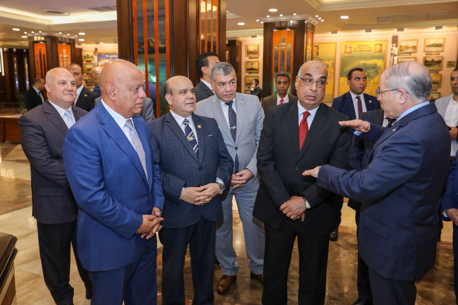 وزير العدل يفتتح مكتب توثيق ويتفقد محكمة استئناف الإسكندرية (4)