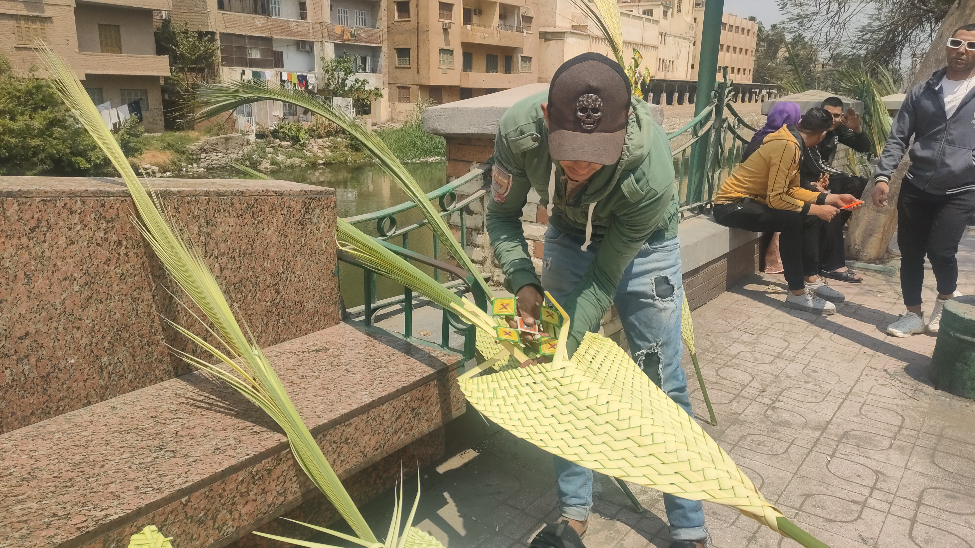 ابنوب محسن خلال قيامة بجدل الزعف ابنوب محسن خلال قيامة بجدل الزعف
