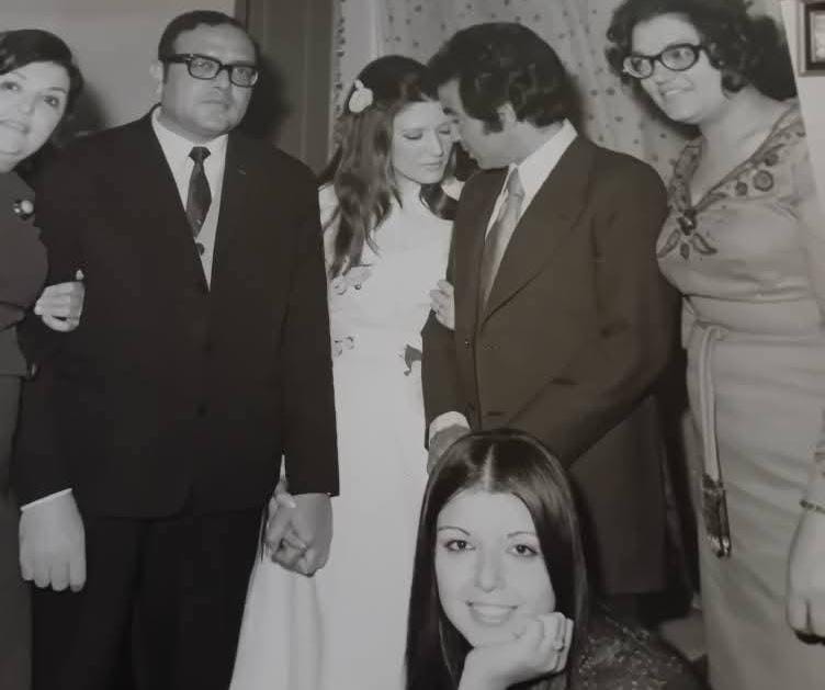 شمس البارودى تنشر صورا من عقد قرانها على حسن يوسف (6)