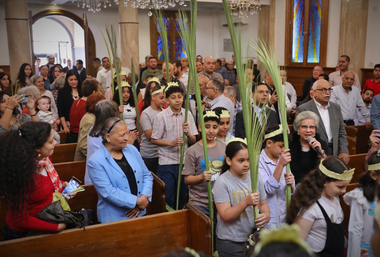 احتفال الكنيسة الإنجيلية بأحد السعف احتفال الكنيسة الإنجيلية بأحد السعف