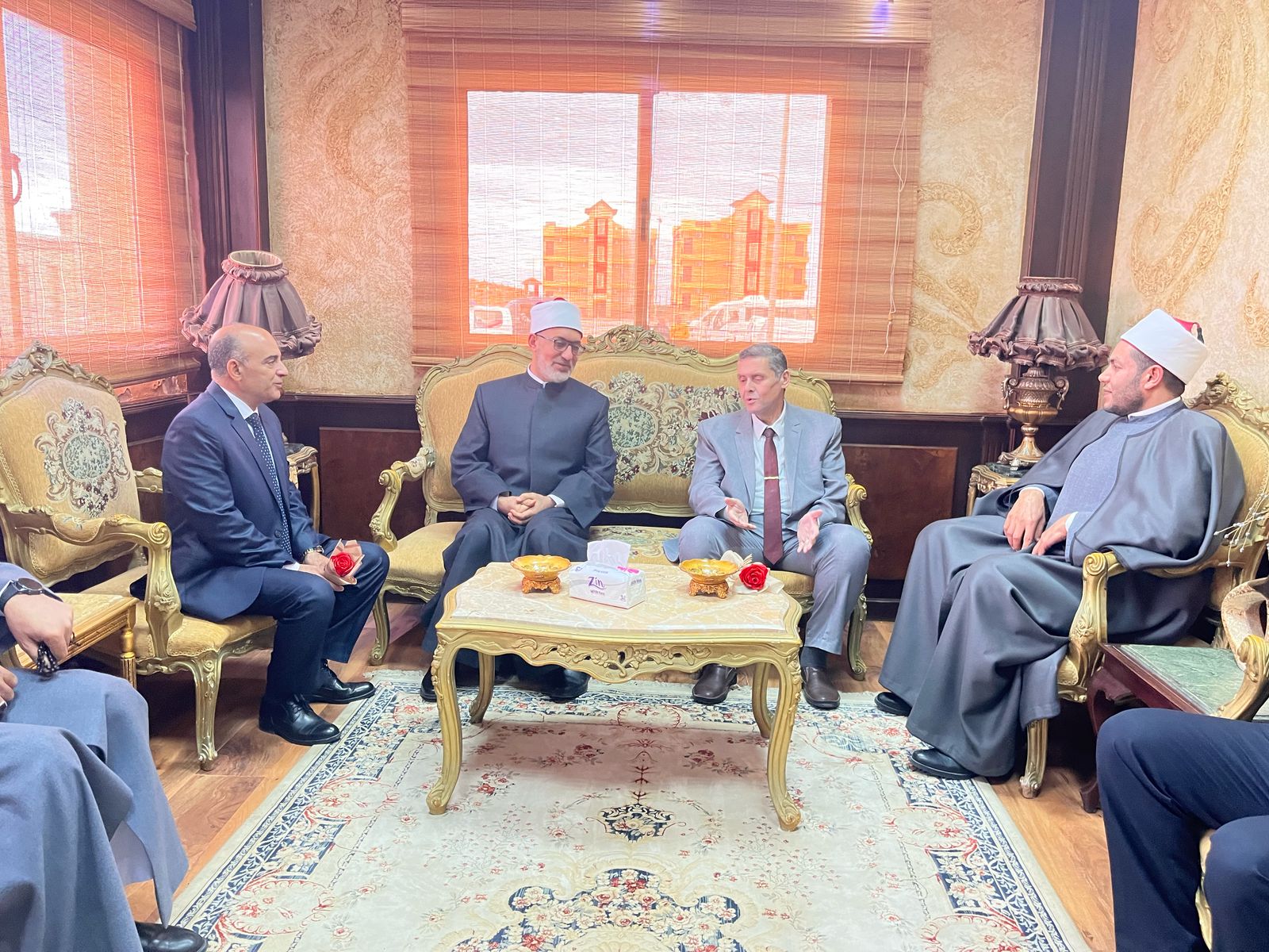 الدكتور نظير محمد عياد مفتى الجمهورية يصل العريش