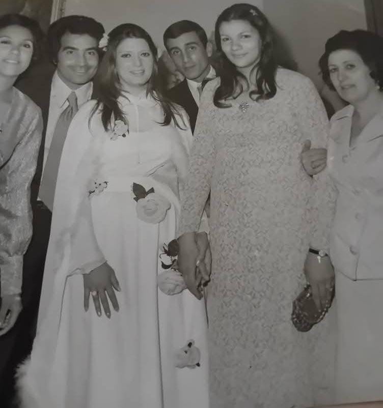 شمس البارودى تنشر صورا من عقد قرانها على حسن يوسف (2)