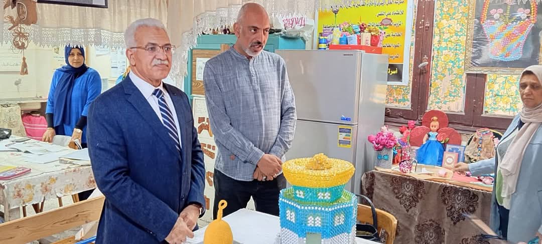 وكيل الوزارة ومدير الإدارة