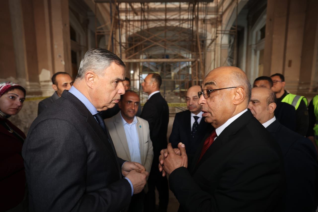 وزير العدل يفتتح مكتب توثيق ويتفقد محكمة استئناف الإسكندرية (5)