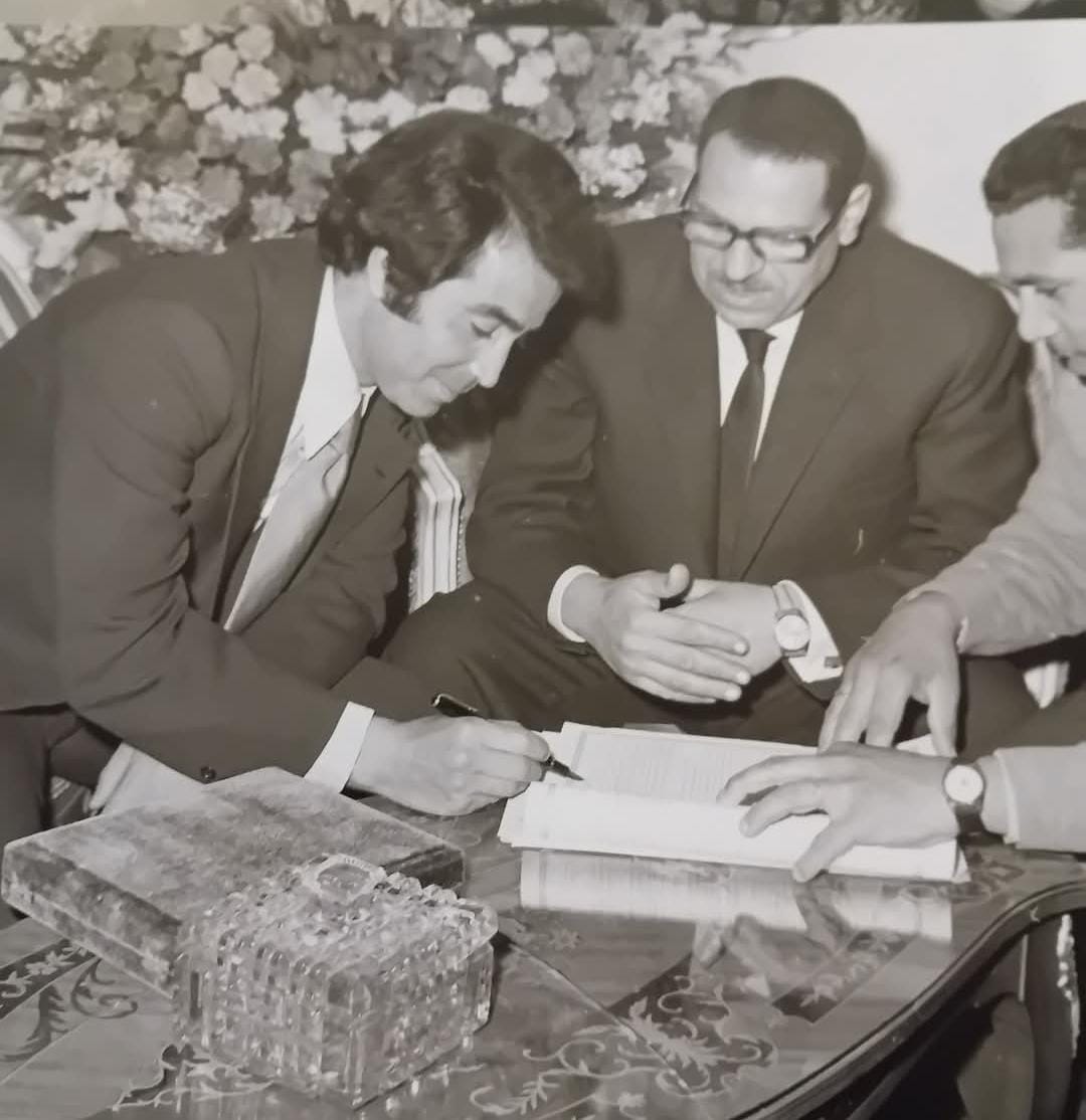 شمس البارودى تنشر صورا من عقد قرانها على حسن يوسف (8)