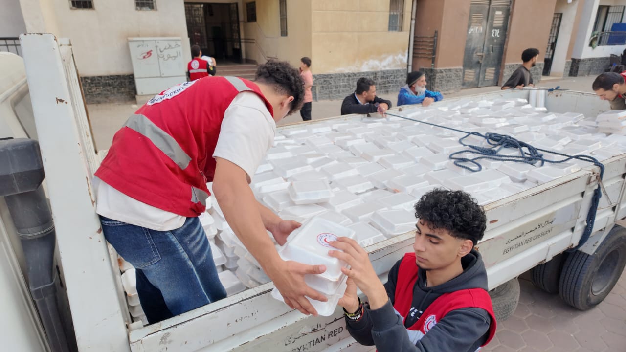 توزيع الوجبات