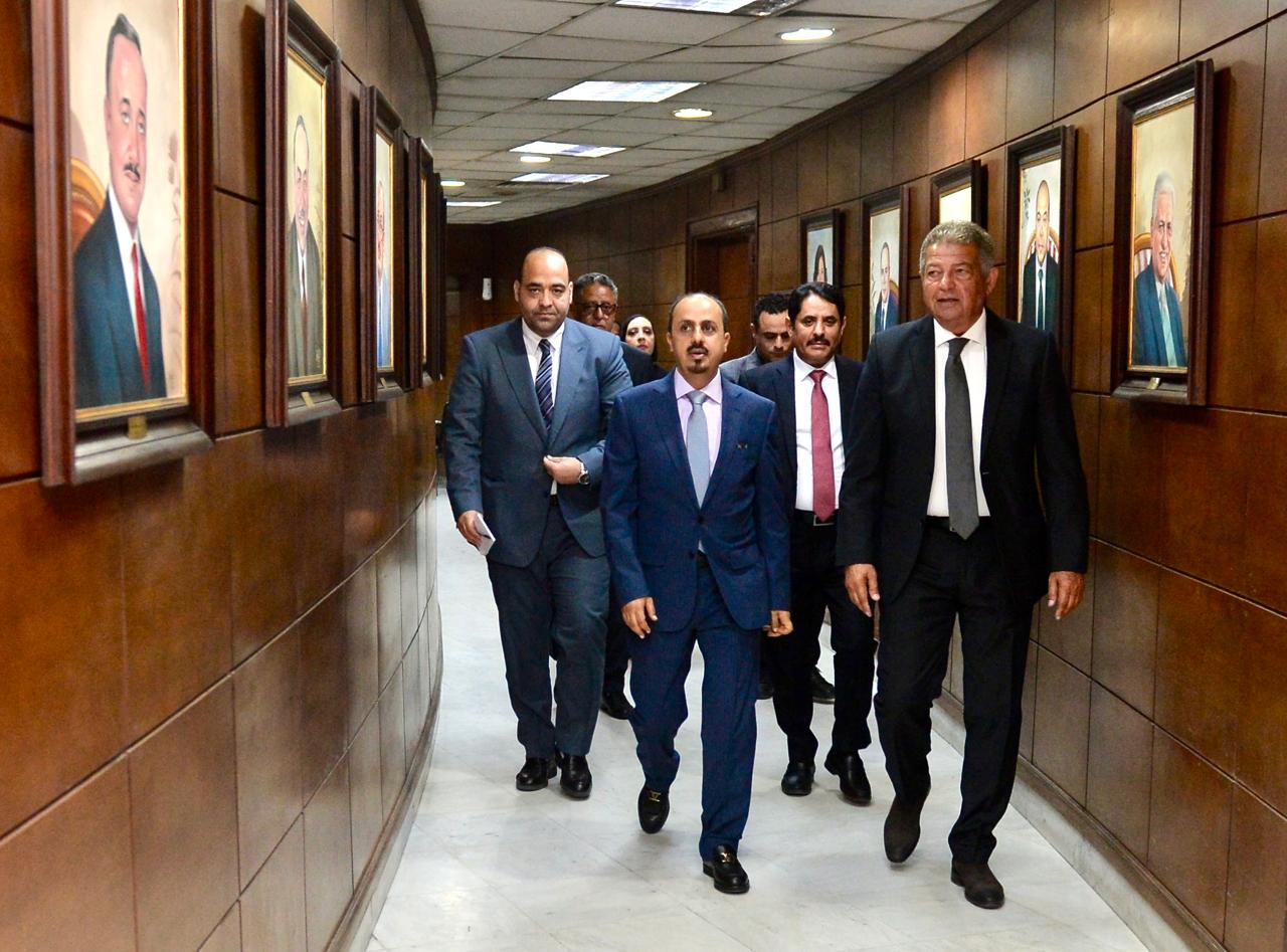 رئيس الأعلى للإعلام يبحث مع وزير الإعلام اليمني سبل التعاون (3)