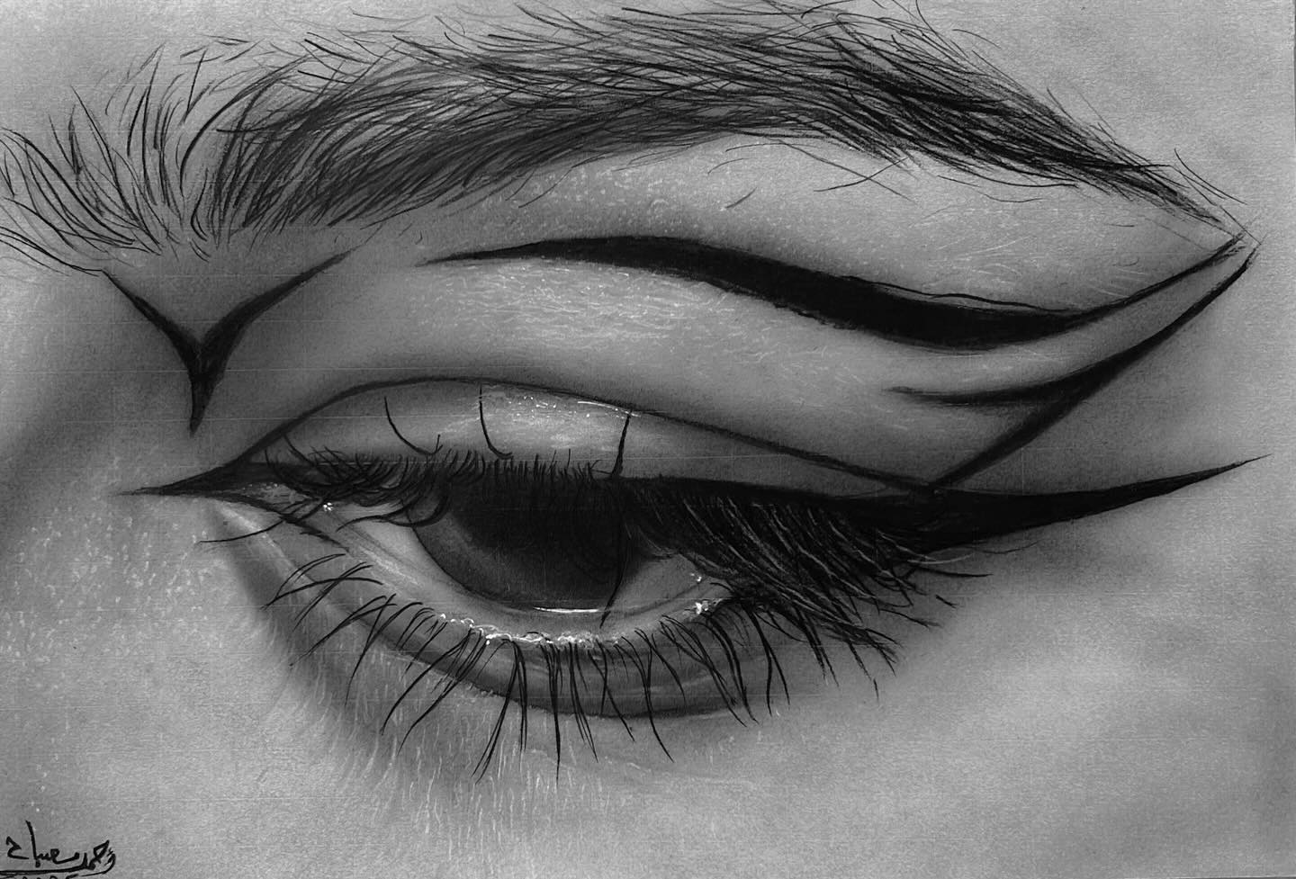 رسمة متميزة لعين فتاة رسمة متميزة لعين فتاة
