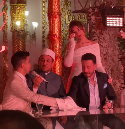 كتب كتاب ليلي زاهر وهشام جمال