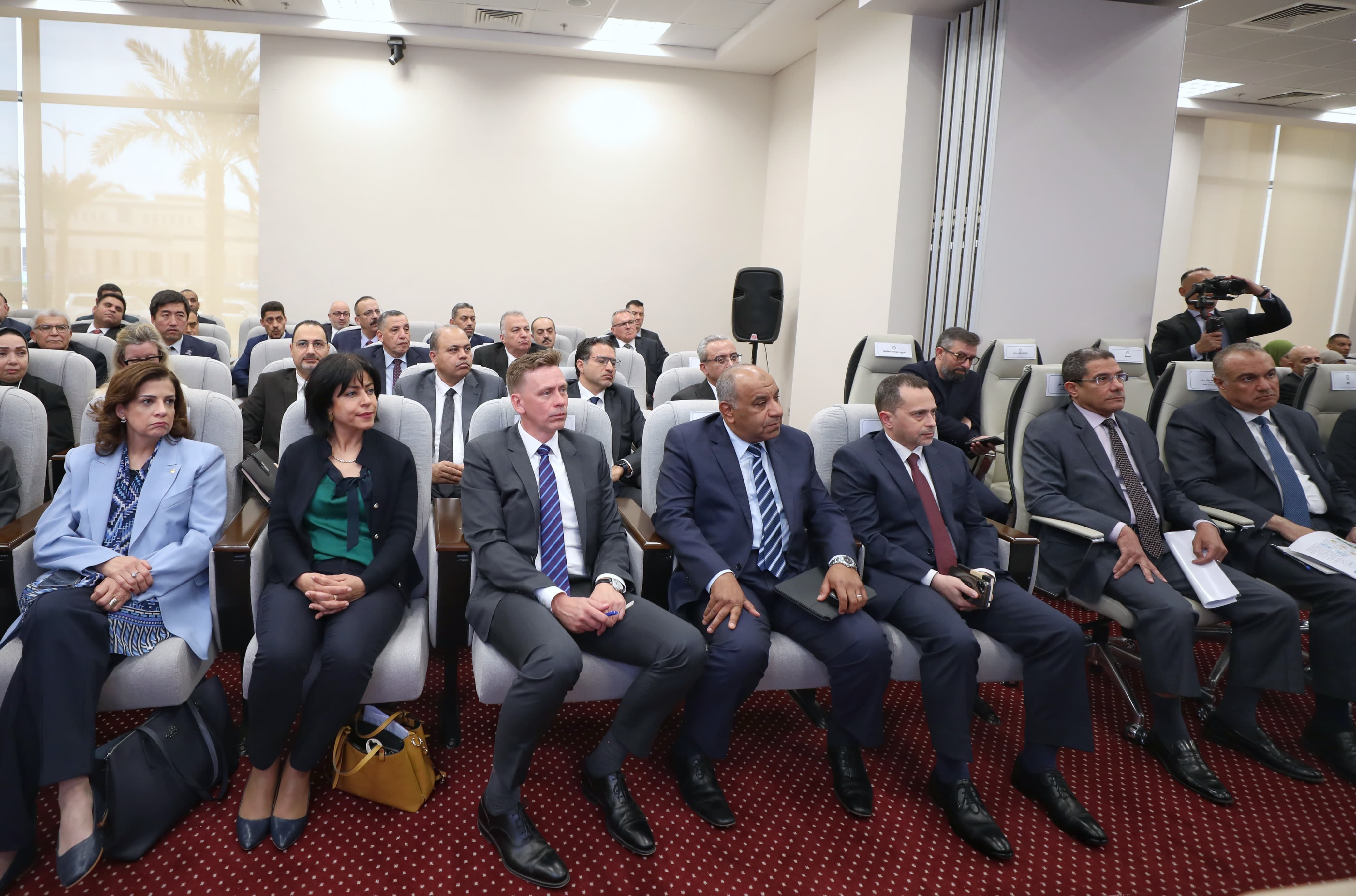 وزير البترول (13)