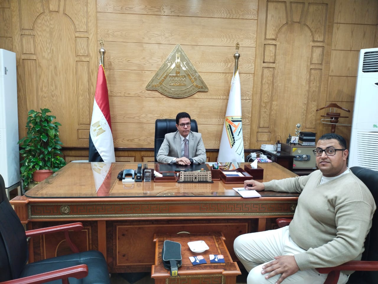 خلال الحوار