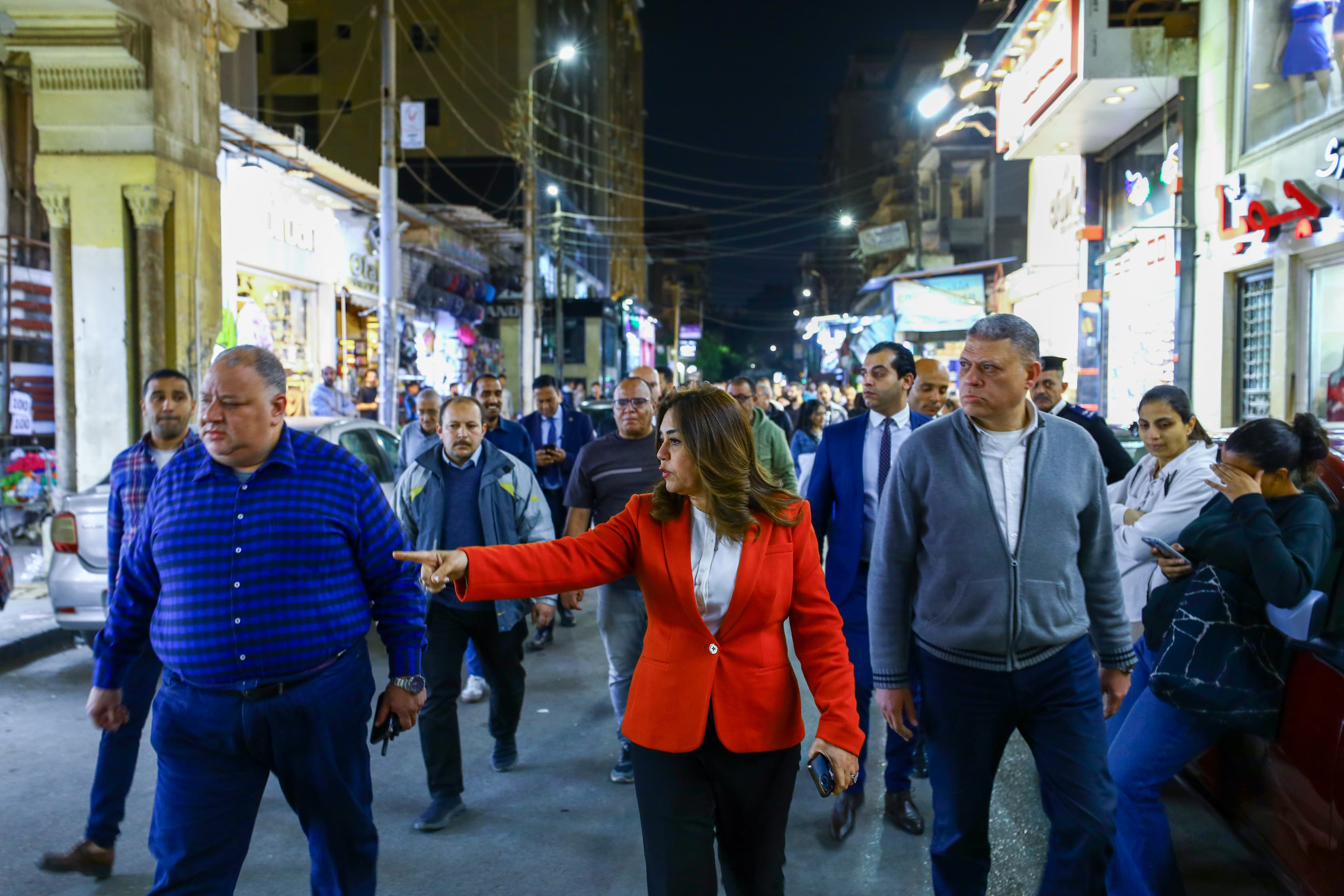 جولة وزيرة التنمية المحلية فى مصر الجديدة جولة وزيرة التنمية المحلية فى مصر الجديدة