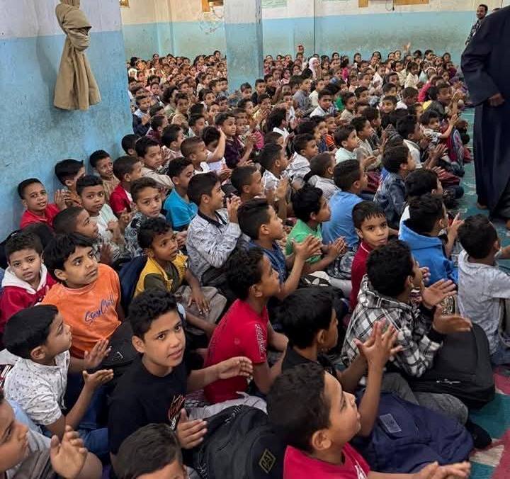 تجمع طلبة المدرسة القرآنية بقرية البعيرات تجمع طلبة المدرسة القرآنية بقرية البعيرات