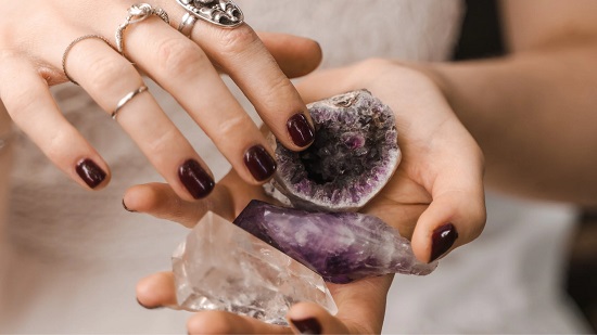 احجار كريمة