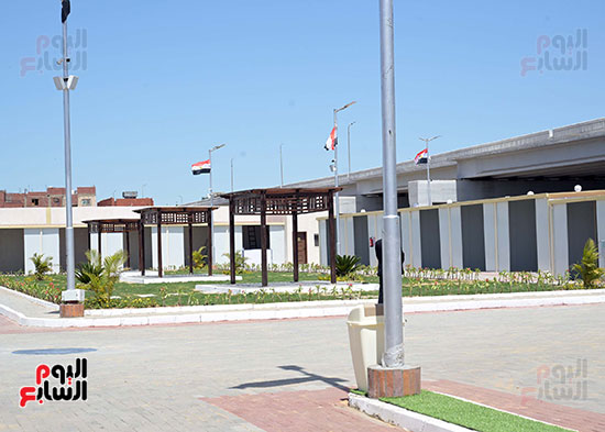 جولة رئيس الوزراء فى السوق الحضارى (9)