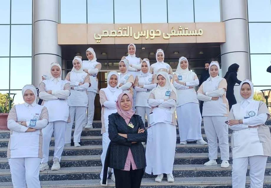 طلاب معهد رعاية طيبة الفني للتمريض بالأقصر يقدمون يوم تثقيفي صحي طلاب معهد رعاية طيبة الفني للتمريض بالأقصر يقدمون يوم تثقيفي صحي