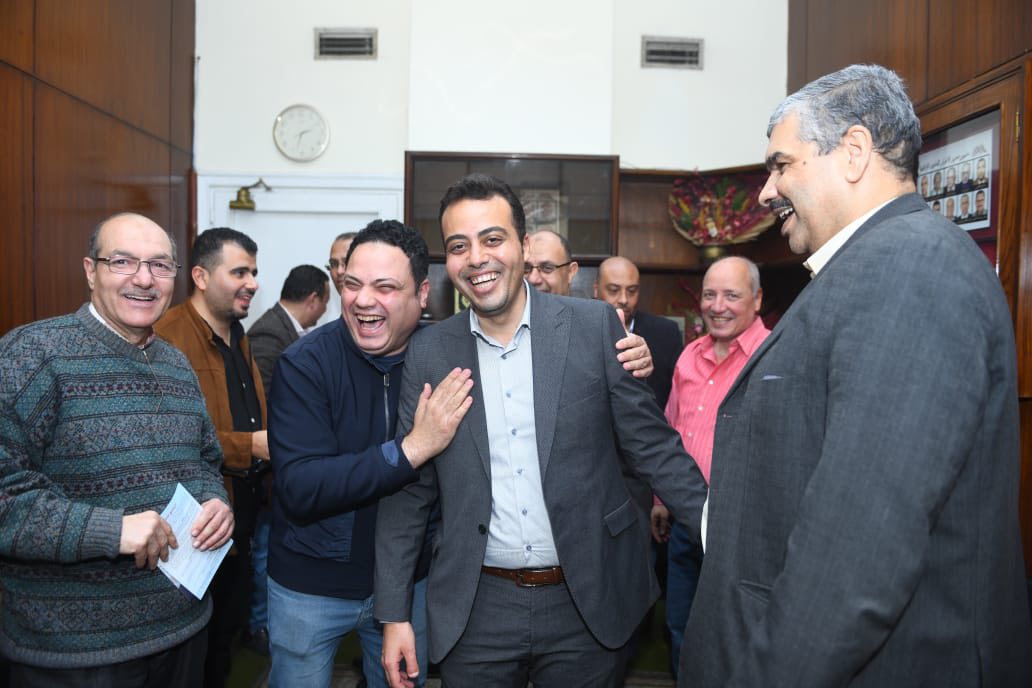 محمد السيد الشاذلى في جولة انتخابية داخل الأهرام (16)